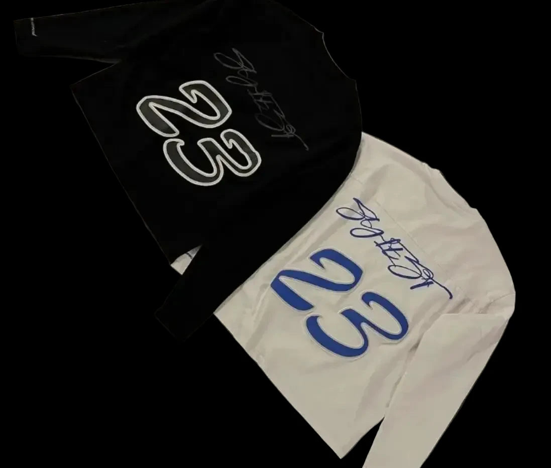 23 T-Shirt